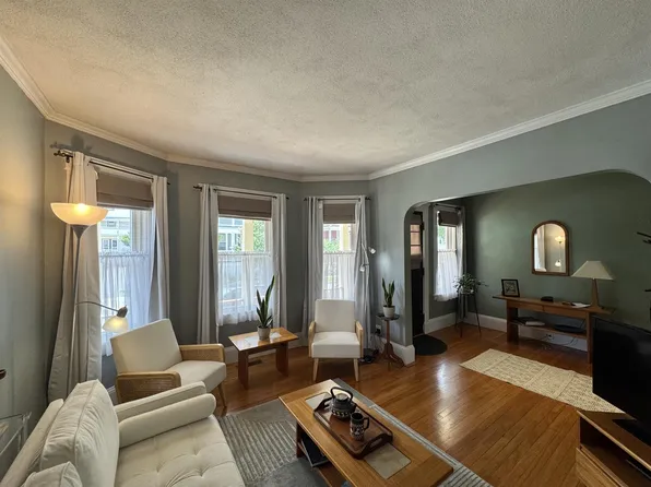 11 Harris Rd, Medford, MA 02155
