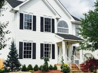 55 Heritage Dr, Englishtown, NJ 07726