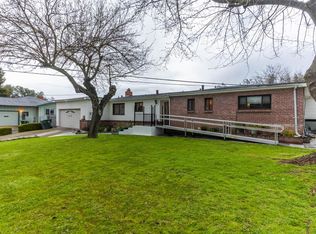 5485 Aguilar Rd, Rocklin, CA 95677