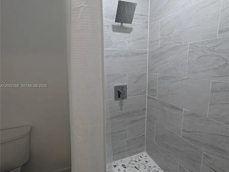130 NW 85th St — Photo 13