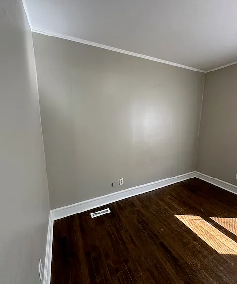 310 W Scott St #A — Photo 37