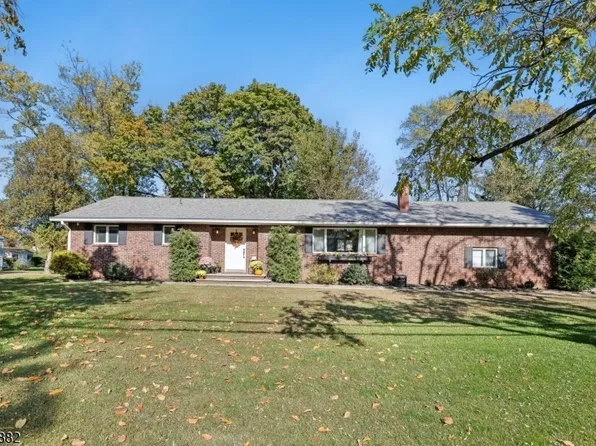 35 WALNUT AVE, Franklin Twp., NJ 08873