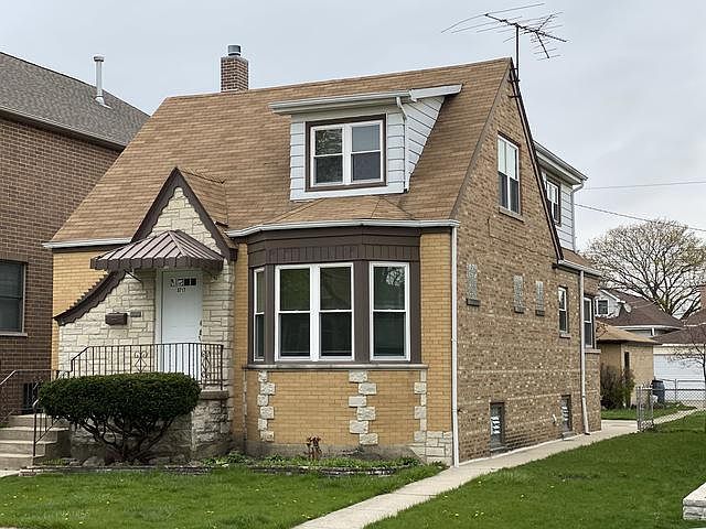 1st image of 3717 N Nordica Ave