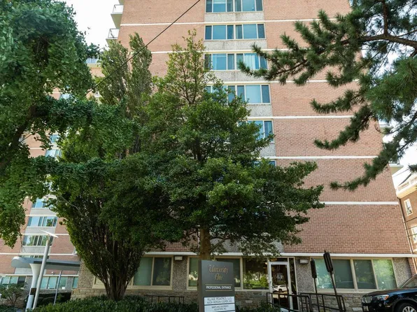 1 E University Pkwy Unit 111, Baltimore, MD 21218