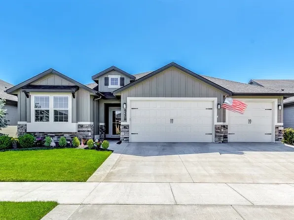 5328 N Borgnine Ave, Meridian, ID 83646
