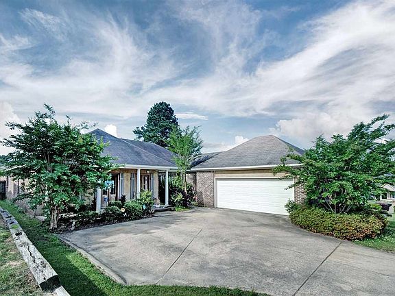 2nd image of 109 Apple Blossom Dr