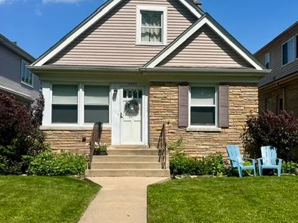 2307 N 78th Ave, Elmwood Park, IL 60707
