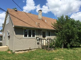 22W615 Winthrop Ave, Glen Ellyn, IL 60139