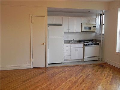 4th image of 4317 48th St APT 4m