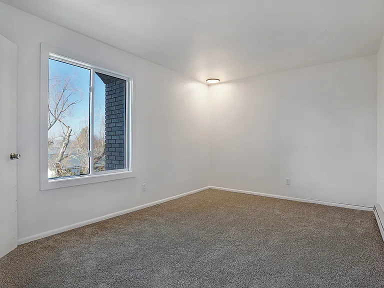 Highland Commons — Photo 11