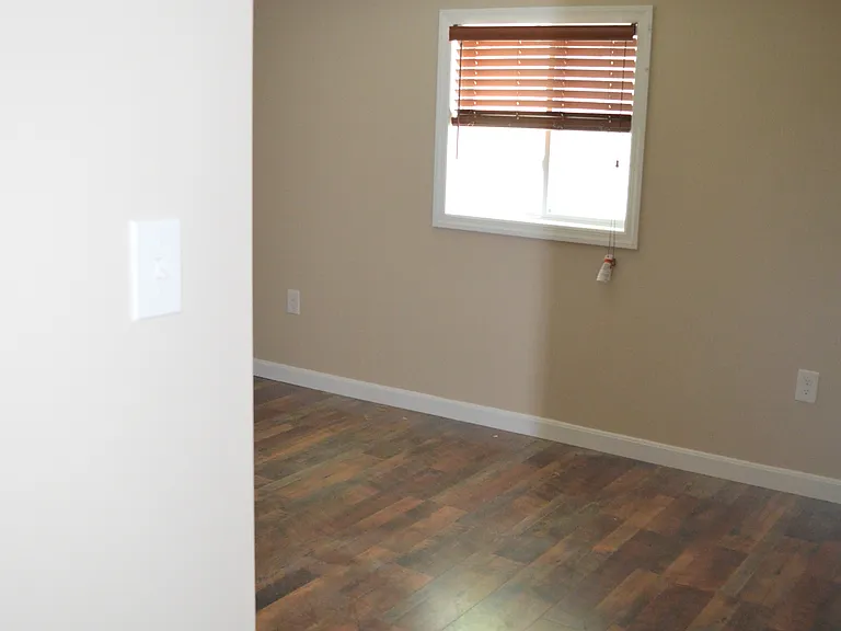 69 Lindley Rd — Photo 7