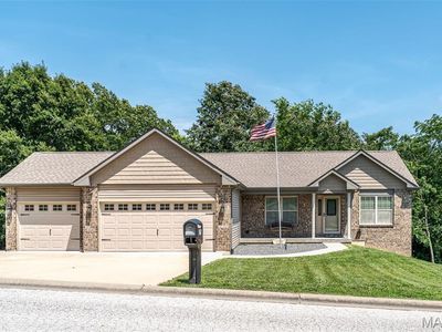 762 Bridgewater Xing, Villa Ridge, MO, 63089