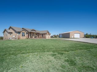 12112 E Smoots Creek Rd, Cheney, KS 67025