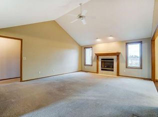 734 Big Boulder Cv, Fort Wayne, IN