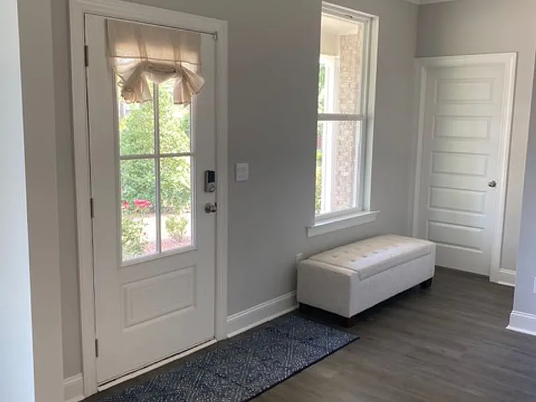 1620 Rosemary Park — Photo 30