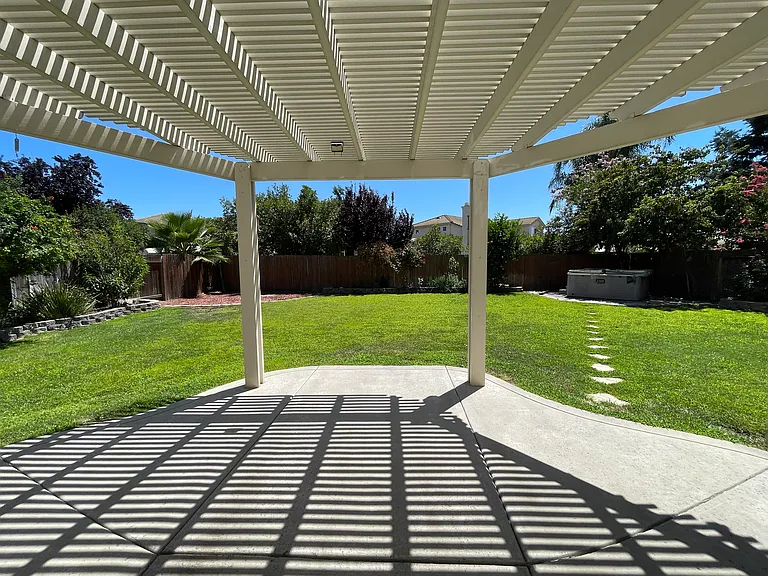 9772 Ellsmere Way — Photo 12
