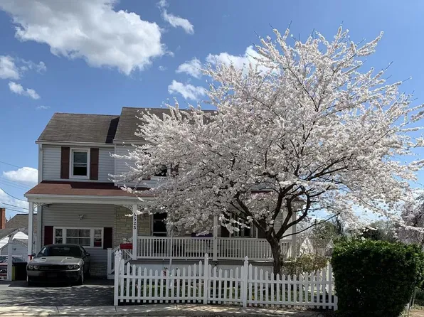 5525 Rockleigh Dr, Baltimore, MD 21227