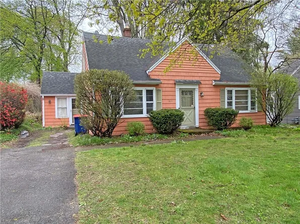 805 Landing Rd N, Rochester, NY 14625