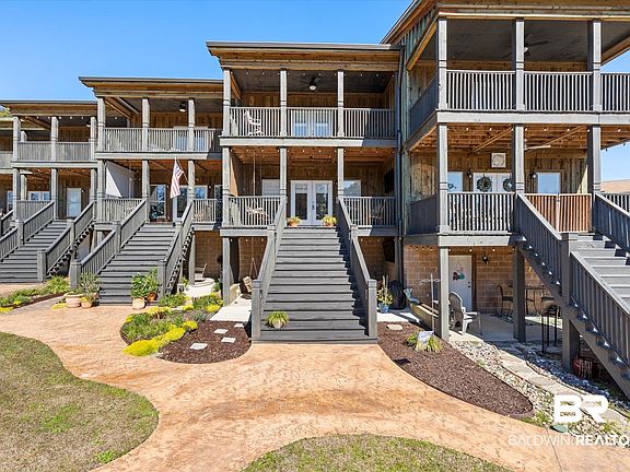 2nd image of 311 Magnolia Ave #62