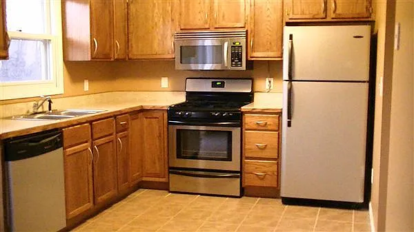 3803 Renee Dr #MAIN — Photo 4