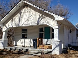 1422 W Pine Ave, El Dorado, KS 67042
