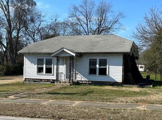 306 W Cherokee St, Blacksburg, SC 29702