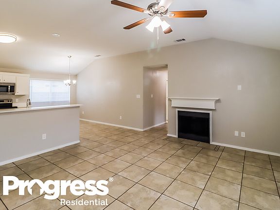 4th image of 10632 Shadywood Dr