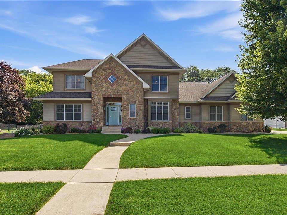 1st image of 1119 Lakeview Dr