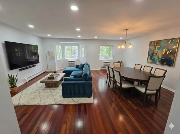 1121 East 73rd Street image 1 of 27