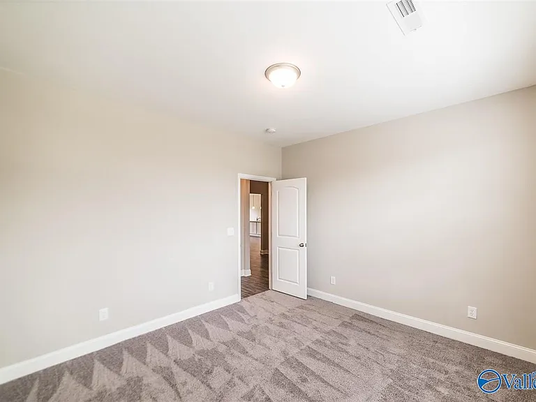 3029 Crystal Creek Dr — Photo 23