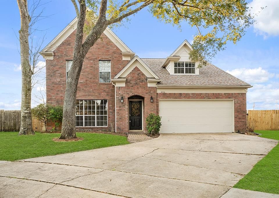 1st image of 4016 Greenwood Drive