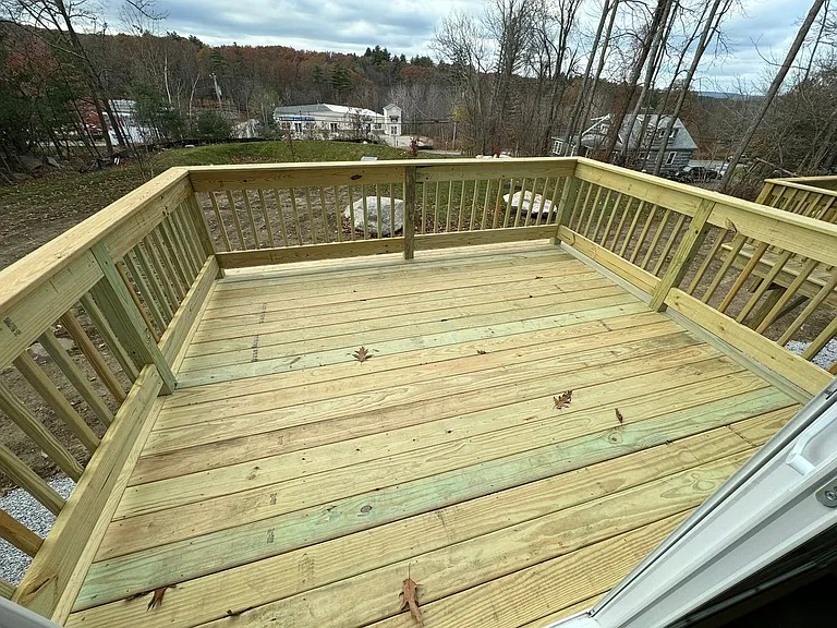 108 Mammoth Rd #B — Photo 4