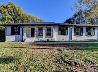 1014 Fox St SE, Conyers, GA 30013