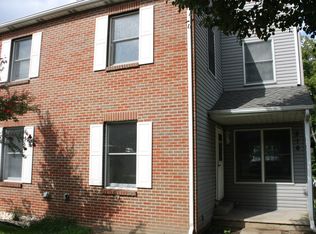 516 Colgate Ct, Bensalem, PA 19020