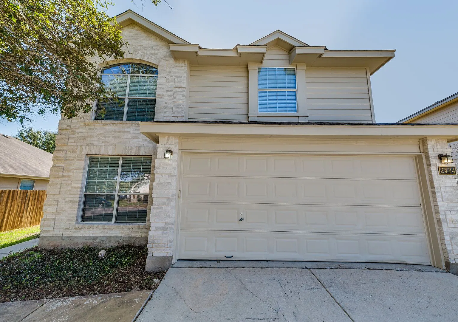 New Braunfels 4 bedroom — Photo 1