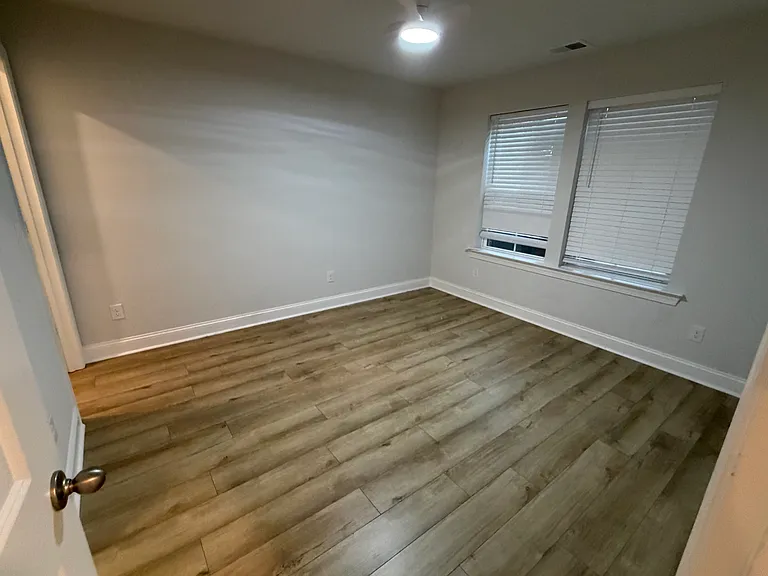 1245 Tice Ln — Photo 2