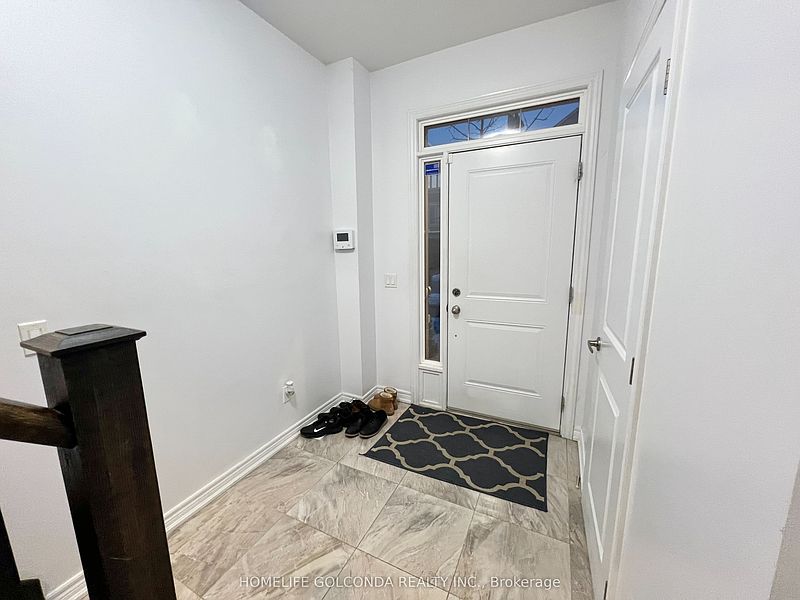 Oakville Townhouse for rent - 4 Bedrooms — photo 7