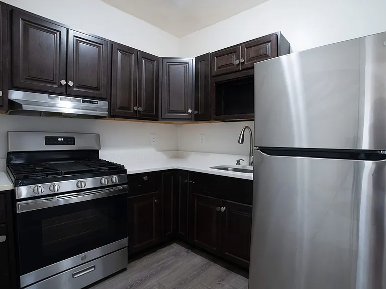 42 Mott St #2 — Photo 1