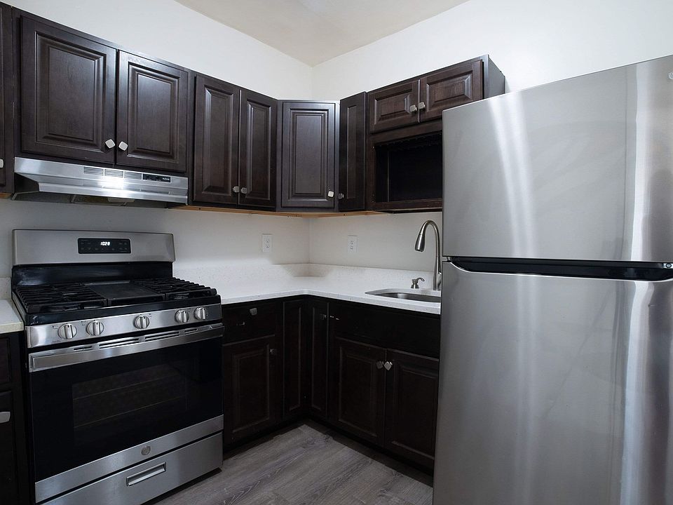 1st image of 42 Mott St Unit 2