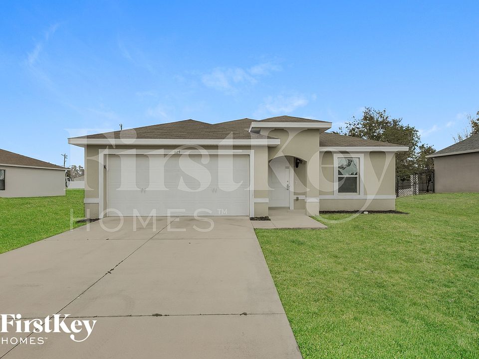 1st image of 1123 SW 16th Ter
