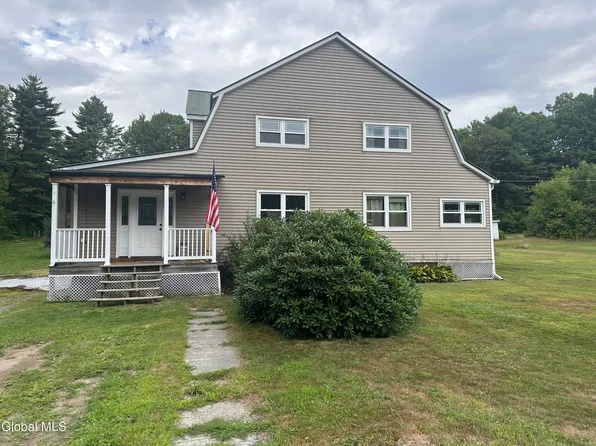 26 Republic Street, Moriah, NY 12956