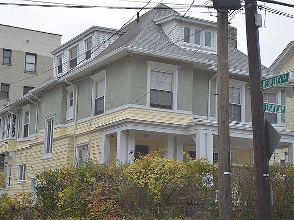 5th image of 34 Leighton Ave
