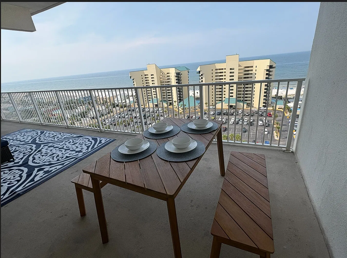 3 bed, 1681 sqft, $4,200 — Photo 2