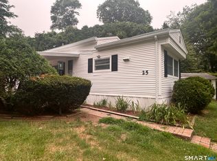 25 Whitewood Rd, Killingworth, CT 06419