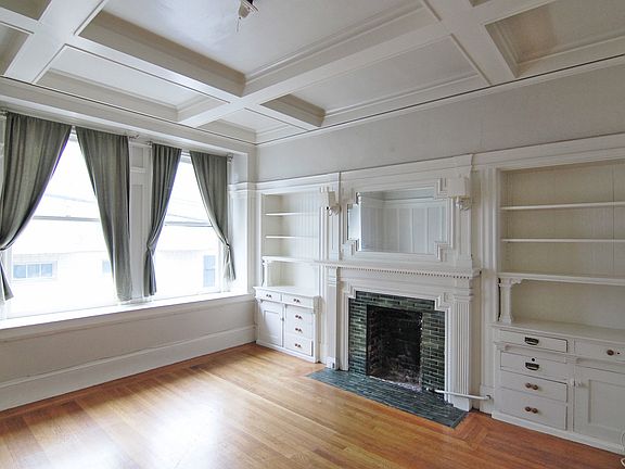2nd image of 1482 Washington St #1ST