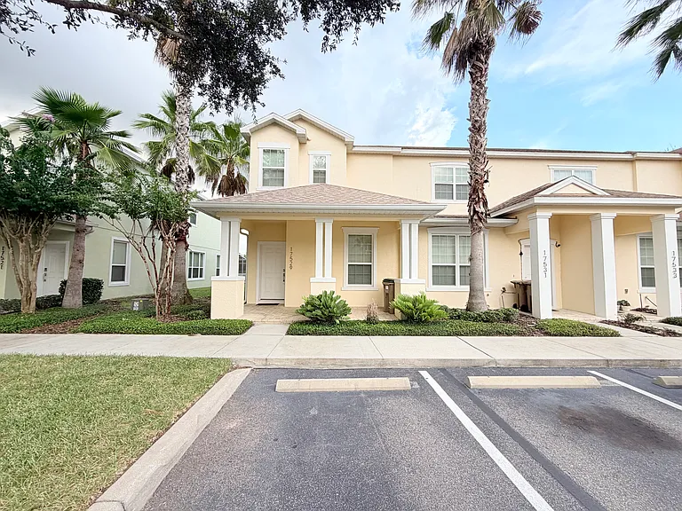 17529 Placidity Ave — Photo 43