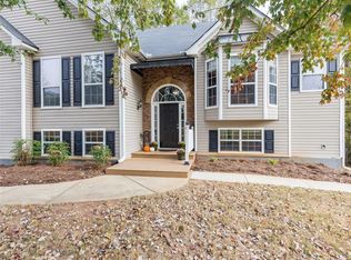 7825 Bent Tree Trl, Gainesville, GA 30506