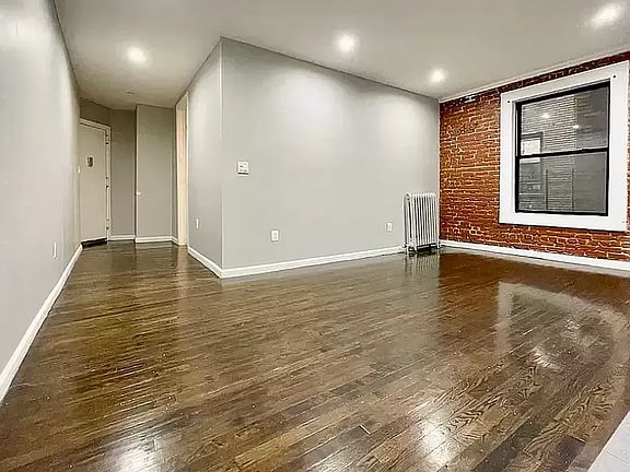 2nd image of 201 E 164th St #5O