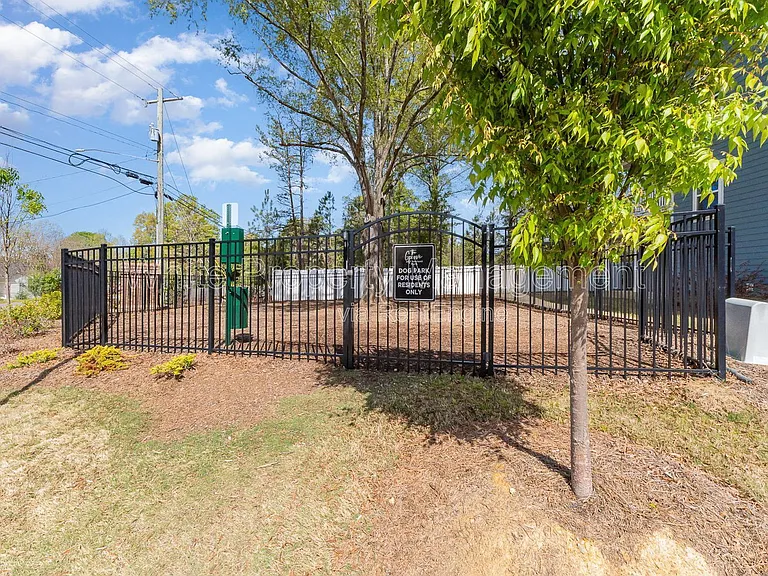 114 Marron Dr — Photo 26