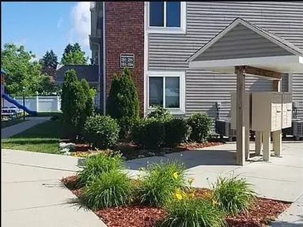 975 Monroe St, Bellevue, OH 44811
